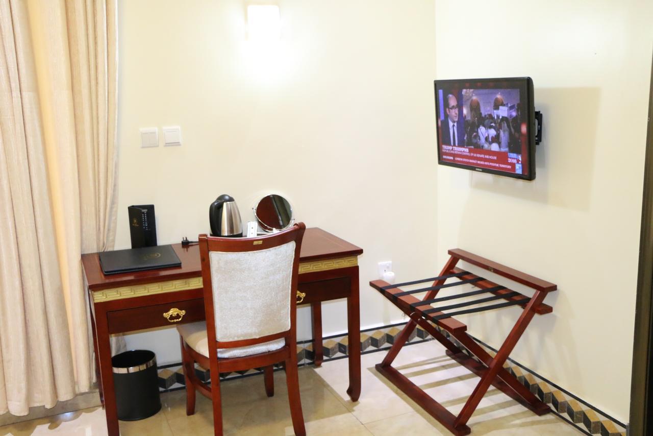 Dove Hotel Kigali Extérieur photo