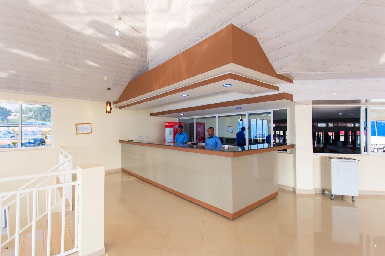 Dove Hotel Kigali Extérieur photo